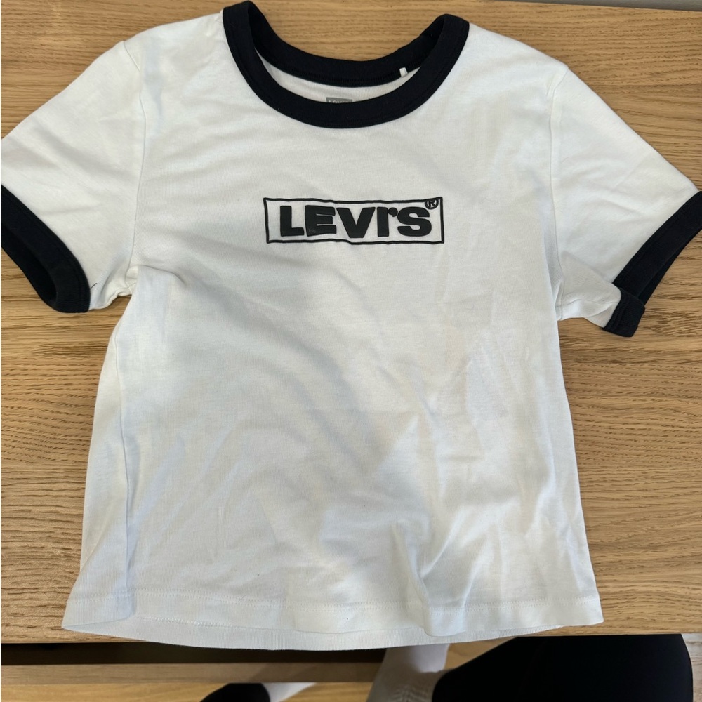Levi’s white and black tee. NEW never been worn